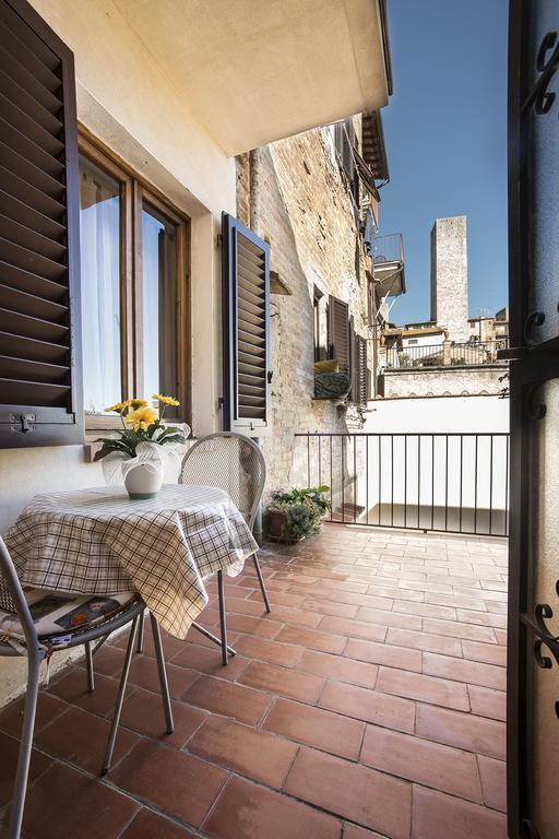 Affittacamere Chiti Melania San Gimignano Exterior foto